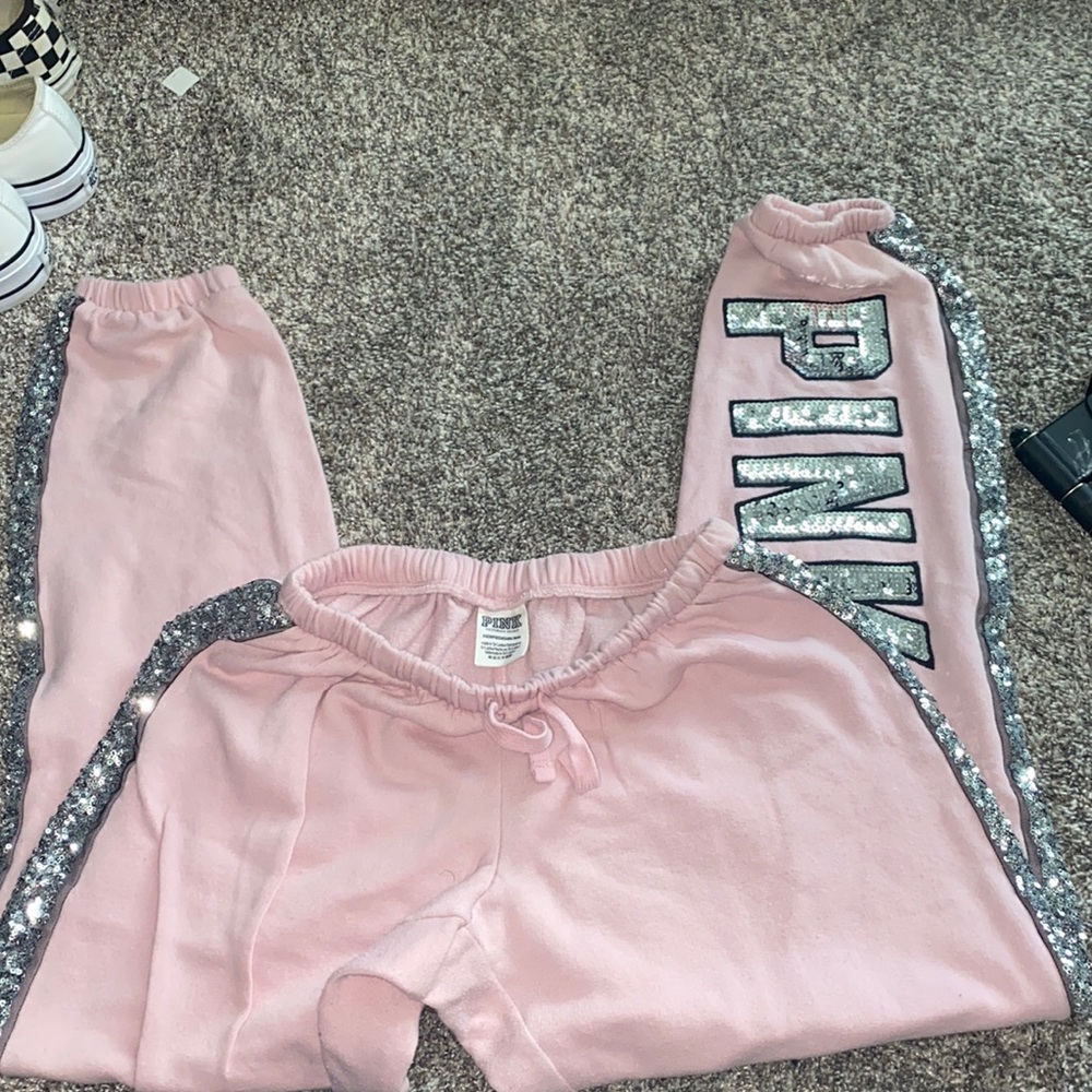 Cuteeeee sweats